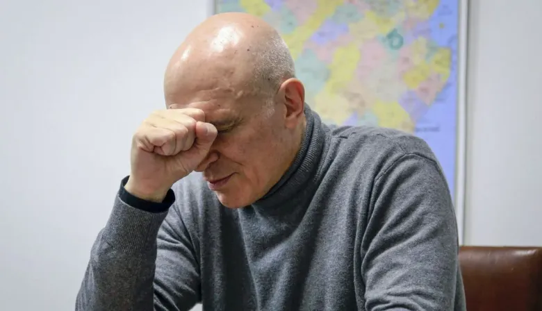La candidatura de José Luis Espert enfrenta su momento más crítico