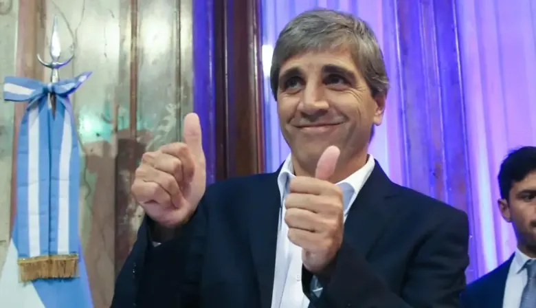 Caputo llega a Washington en busca de un salvataje
