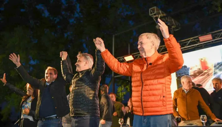 Schiaretti contra Milei, insta a reactivar el interior