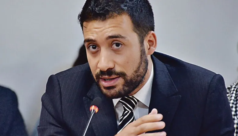 El Gobierno prepara la “Ley Bases II”