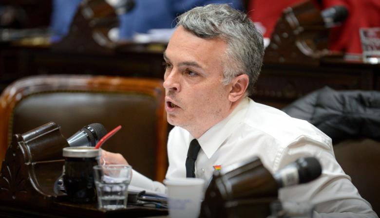 Esteban Paulón denunció ataques homofóbicos y apuntó al círculo libertario