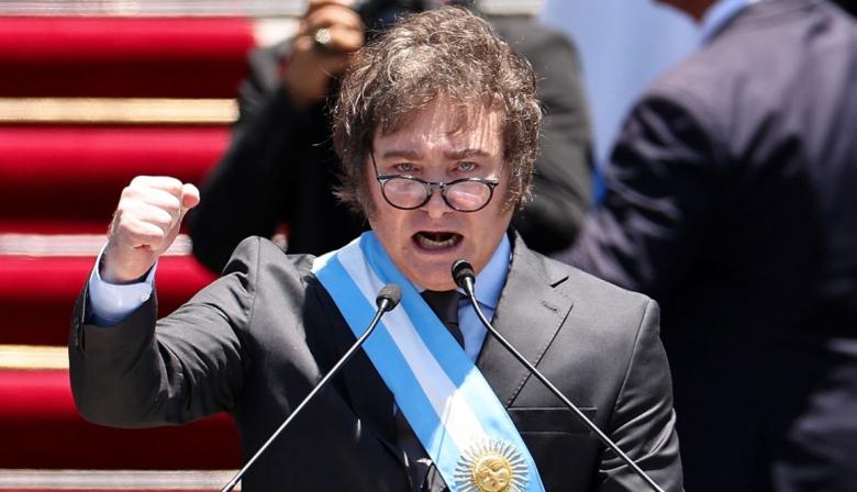 Milei enfrenta su piso más bajo: 66% de insatisfacción y 39% de apoyo