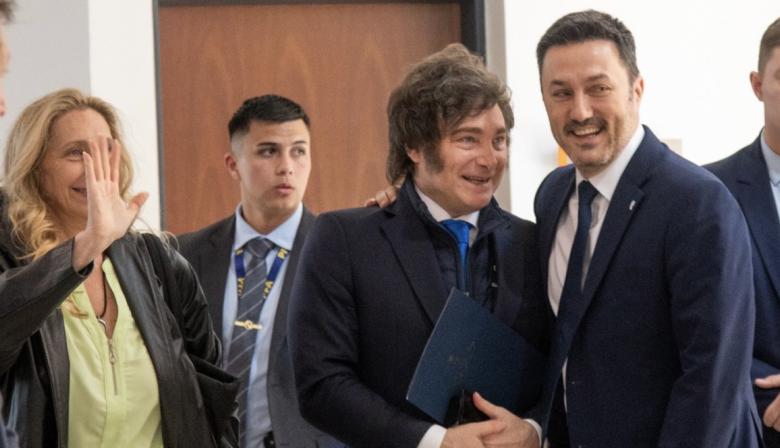 Denuncian a Luis Petri por uso privado de una base militar en Quilmes Rock