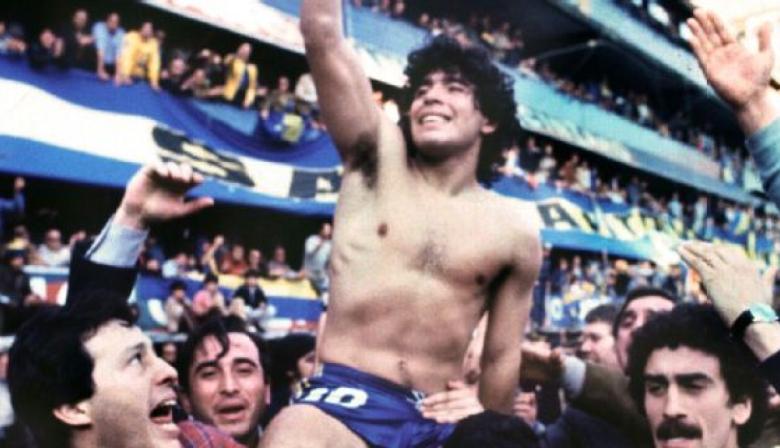 Maradona y Boca: un solo trofeo pero un amor eterno