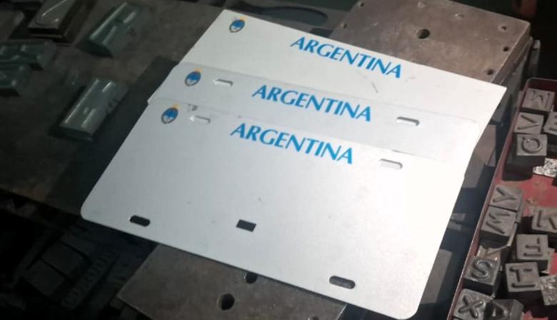 Desarticulan red de patentes truchas: hubo allanamientos en Córdoba, Quilmes y CABA