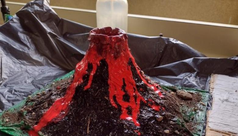 Explosión en feria de ciencias en San Juan: una niña de 9 años resultó gravemente herida