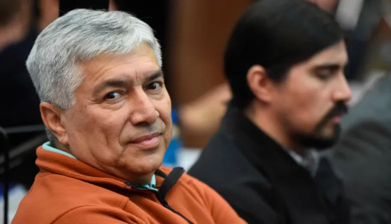 Báez y su hijo deberán devolver 55 millones de dólares