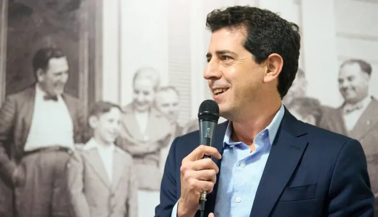 Wado De Pedro volvió a desafiar a Milei por los acuerdos con EE.UU