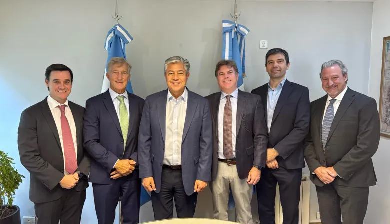 Estados Unidos mira a Neuquén por Vaca Muerta y Rolando Figueroa se entusiasma