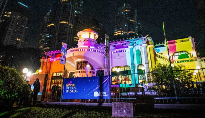 Buenos Aires celebra los 21 años de La Noche de los Museos con más de 300 espacios abiertos y transporte gratuito