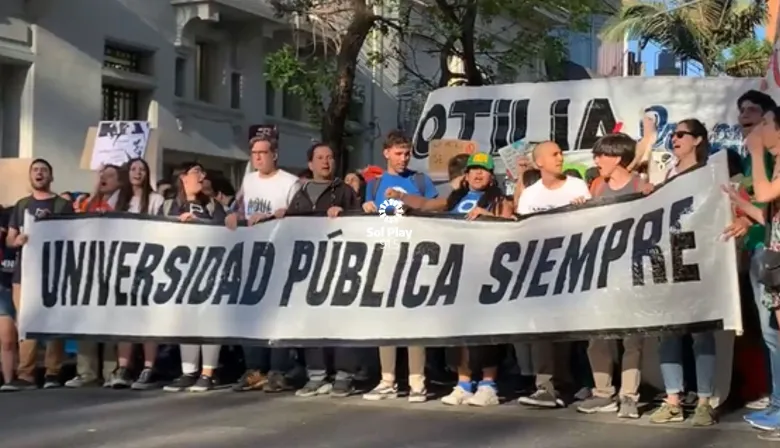 La CONADU convocó a un paro de 72 horas en reclamo por la aplicación de la Ley de Financiamiento Universitario