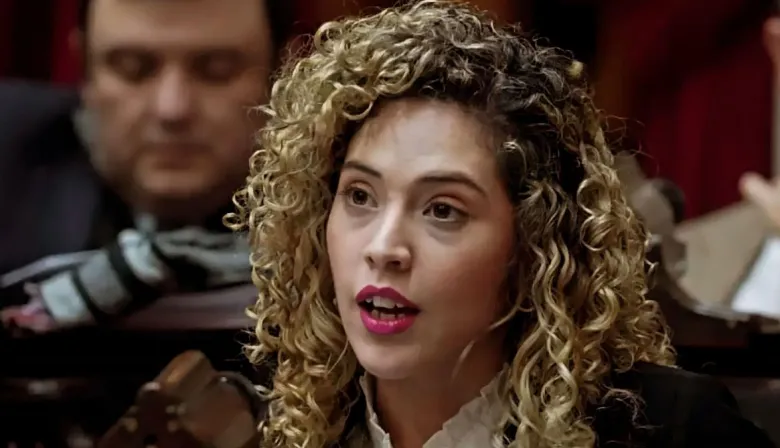 Lourdes Arrieta negó un ofrecimiento, pero dijo que “está dispuesta a escuchar”