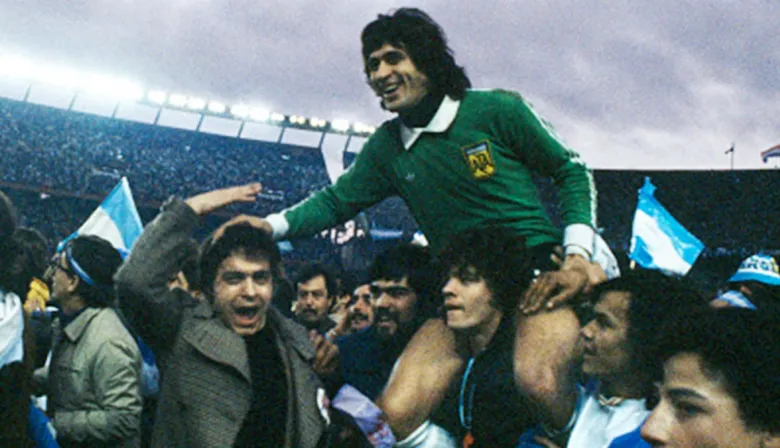 El Pato Fillol ingresará hoy al Salón de la Fama del Fútbol