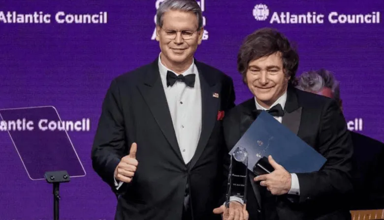 Scott Bessent confirmó la activación del swap con Argentina