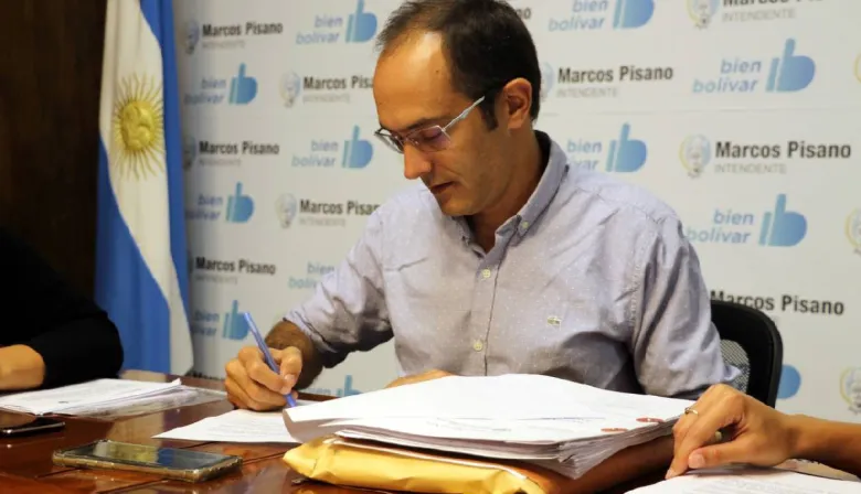 Marcos Pisano deja la intendencia de Bolívar y desembarca en el Senado provincial