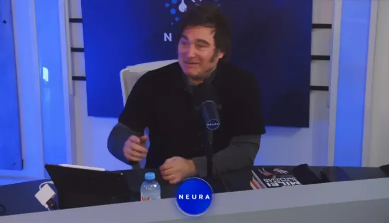 Milei negó que se vaya a eliminar el monotributo y apuntó contra la prensa