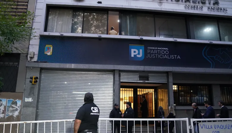 Cristina Kirchner ordena al PJ cerrar filas ante las reformas de Milei