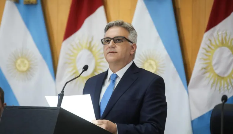 Córdoba: Llaryora presenta un presupuesto con rebajas impositivas sorprendentes