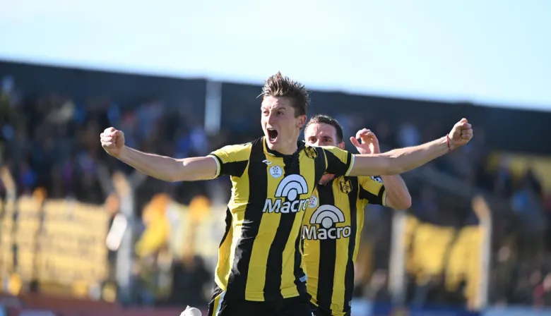 El triunfo de Deportivo Madryn frente a Deportivo Morón terminó en batalla campal