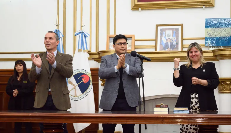 Volantazo de Vidal tras el cachetazo electoral y el posible regreso K a Santa Cruz