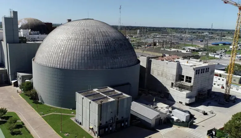 Nuevo obstáculo judicial para Milei: cuestionan venta de Nucleoeléctrica Argentina