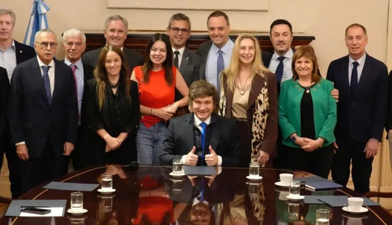 Vacantes, tensiones y demoras: el oficialismo aún no logra cerrar su estructura definitiva