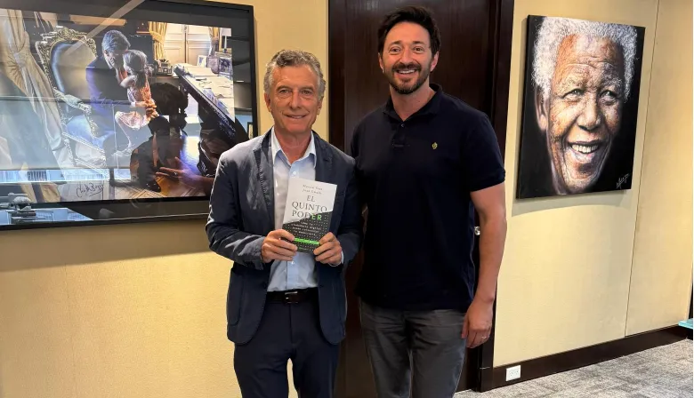 Con la mano caliente, Macri le prologó el libro a Yeza: ¿de qué se trata?