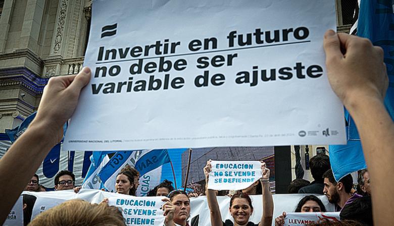 Cae la inversión educativa en 19 provincias: una década de pérdida de prioridad presupuestaria