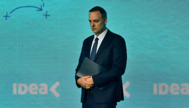 El ministro Adorni explicó su controversial decisión de dejar la Legislatura porteña