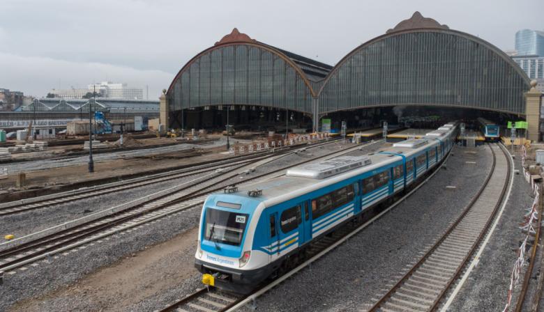 Trenes Argentinos compra 43 trenes para el AMBA: ¿qué mejoras traerán?