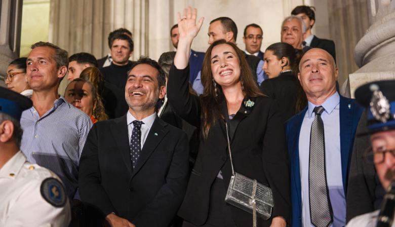 La vicepresidenta reaparece en el Senado con un mensaje conciliador