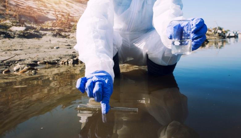 La Universidad de Rosario advierte sobre el consumo de agua con arsénico en Argentina
