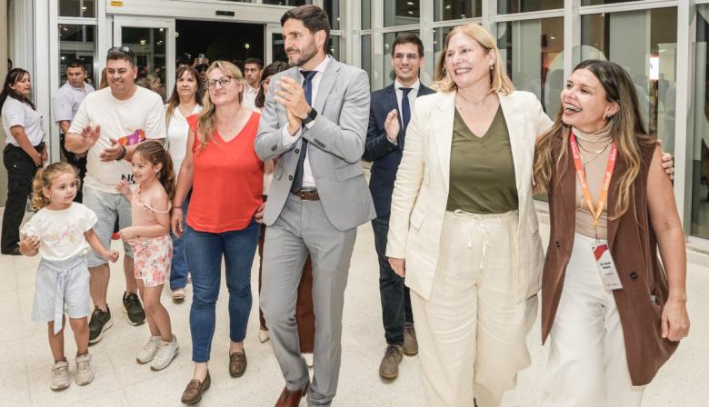 Pullaro usa el escándalo de ANDIS para polarizar y mostrar gestión propia