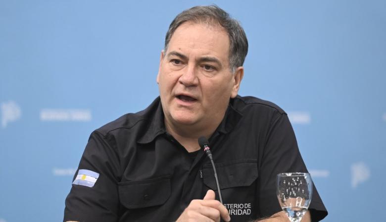 Alonso advirtió que los delincuentes tendrán más poder que la policía por las armas