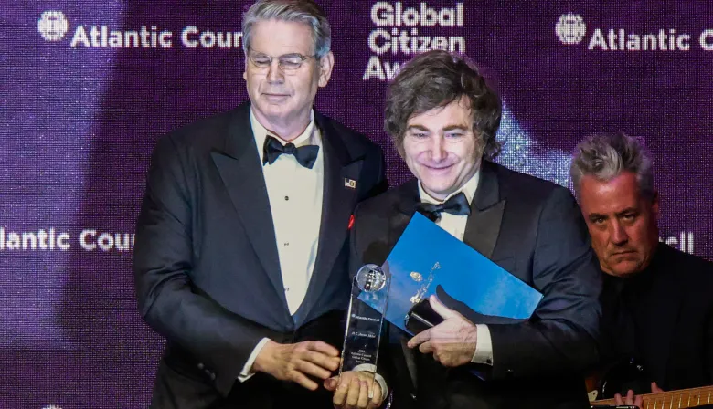 La ausencia de Milei que complica la llegada de Bessent