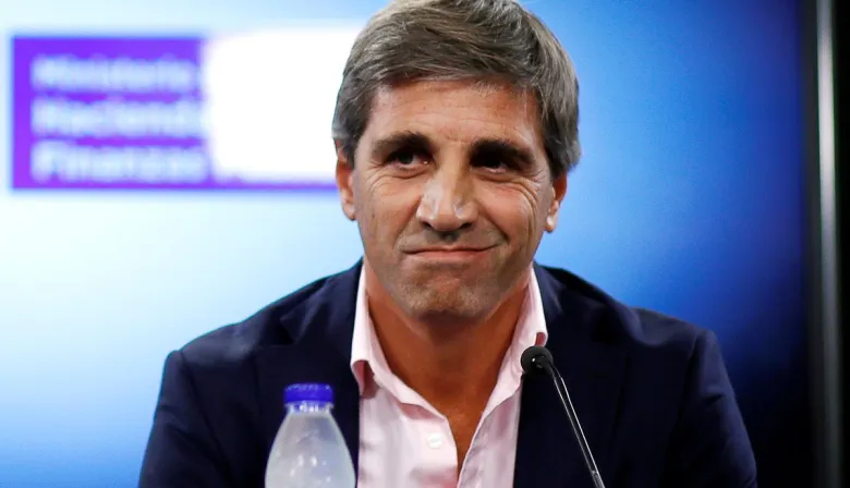 Caputo confirmó negociaciones para un préstamo clave: ¿cuánta deuda tomaría?