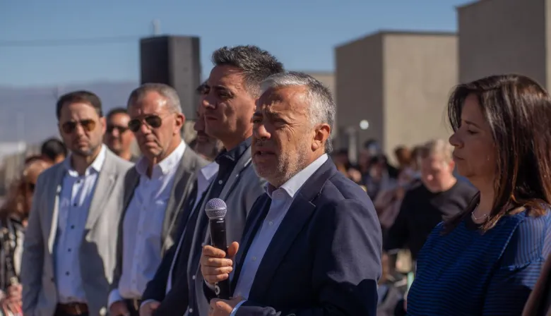 Mendoza, a contramano del país: el plan de Cornejo con Milei que divide aguas