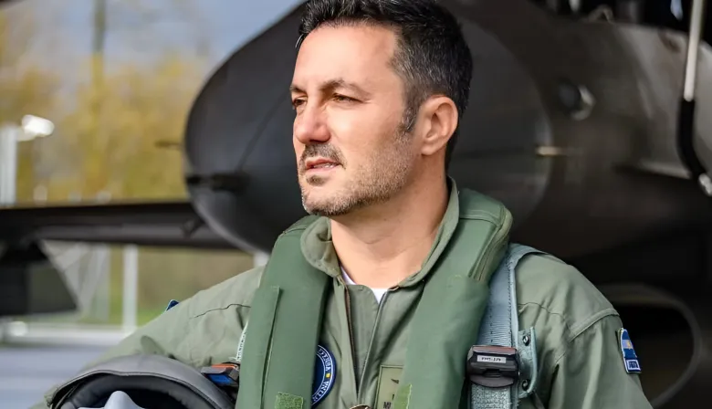 Por qué Luis Petri se despide del Ministerio de Defensa con un viaje a la Antártida