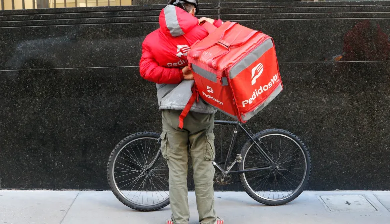 Rappi y PedidosYa: así es el proyecto para regular al repartidor independiente