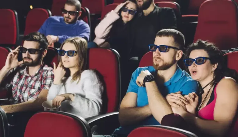 Por qué la reforma laboral de Milei cambiaría el precio de la entrada de cine