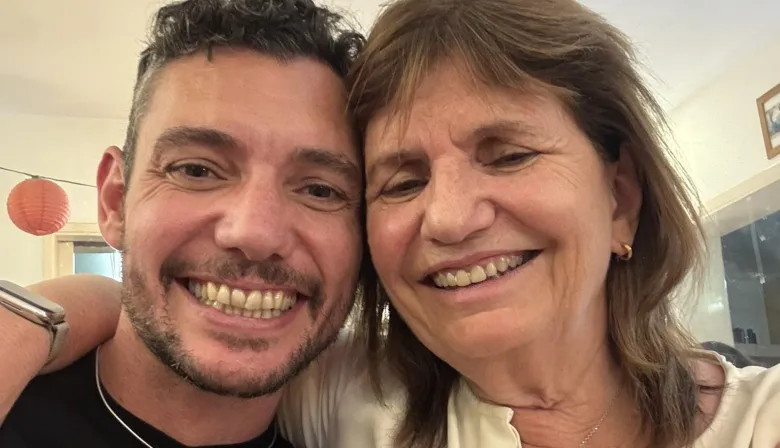 Milei, Bullrich y Scioli se subieron al festejo de Estudiantes con guiños a Verón