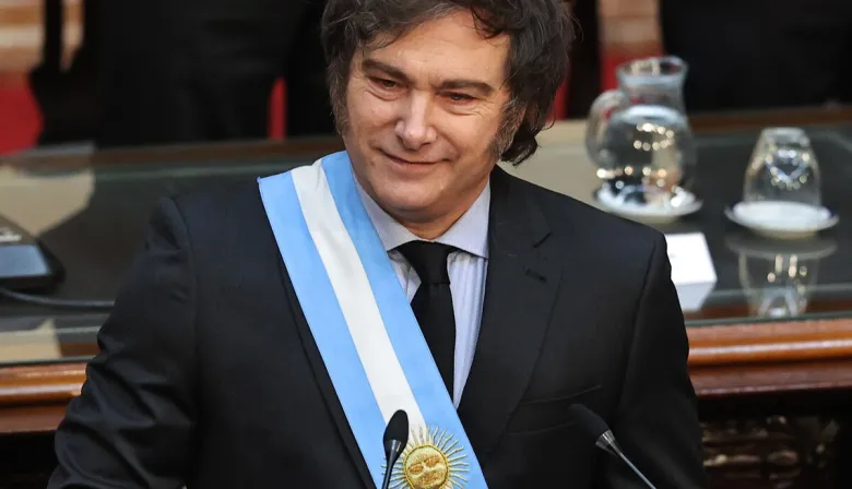 Milei analiza una medida inédita para su propio Presupuesto 2026