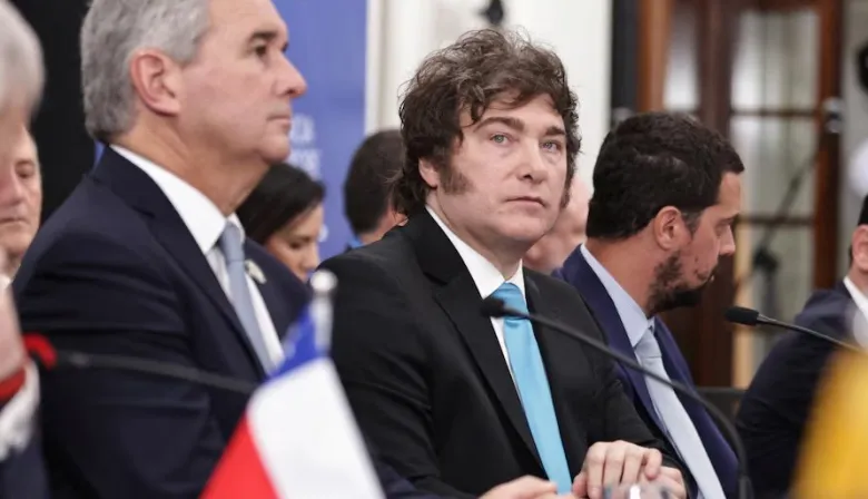 "Narcoterrorista" y "vergüenza": las 10 frases más fuertes de Milei ante el Mercosur