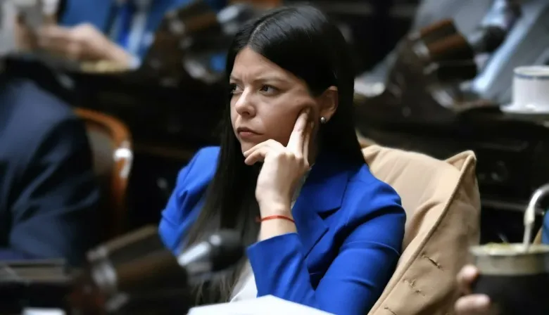 Quién es Emilia Orozco, la senadora de Milei que truchó una oficina del Senado