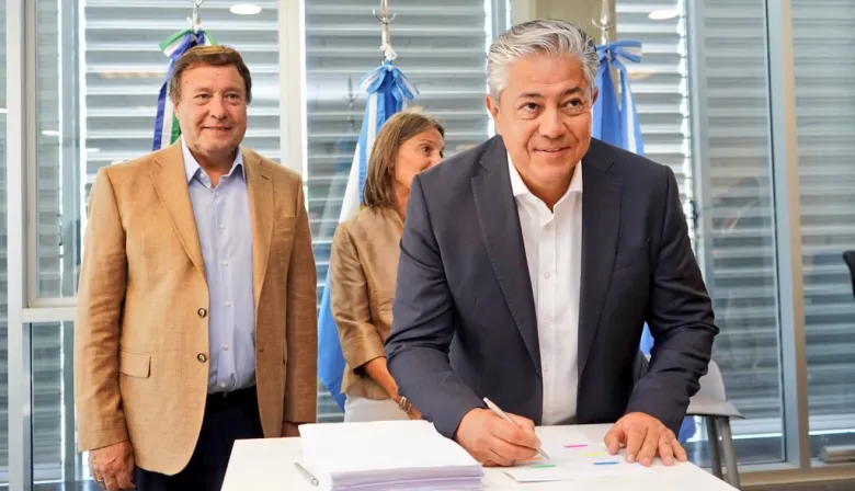 Regalías al 100%: la millonaria caja que Milei habilitó para Neuquén y Río Negro