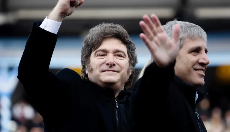 Milei modificó el Presupuesto: millones para PAMI, ANSES y Fuerzas Armadas