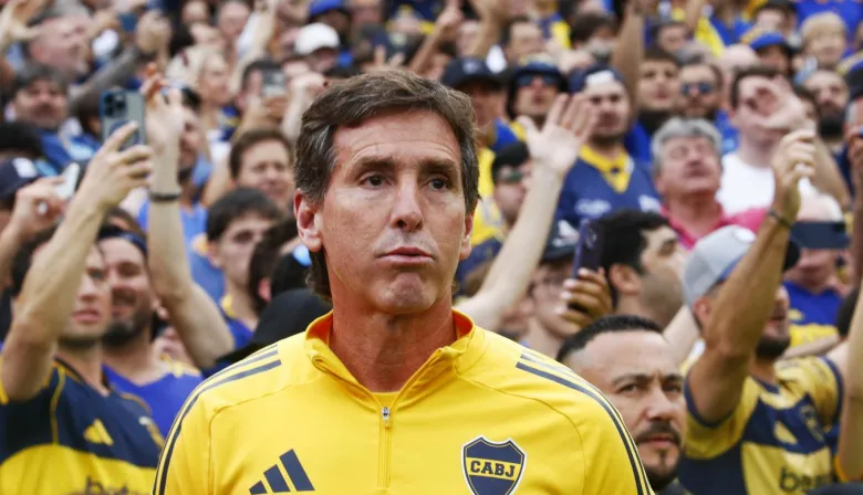 Riquelme confirmó a Claudio Úbeda para seguir al frente de Boca Juniors