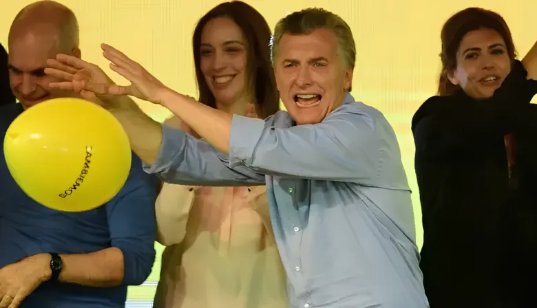 A dos años de mandato: la encuesta que compara a Milei, Macri y Alberto Fernández