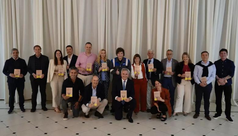 Gobierno de Milei: cómo será la recomposición salarial de ministros y secretarios