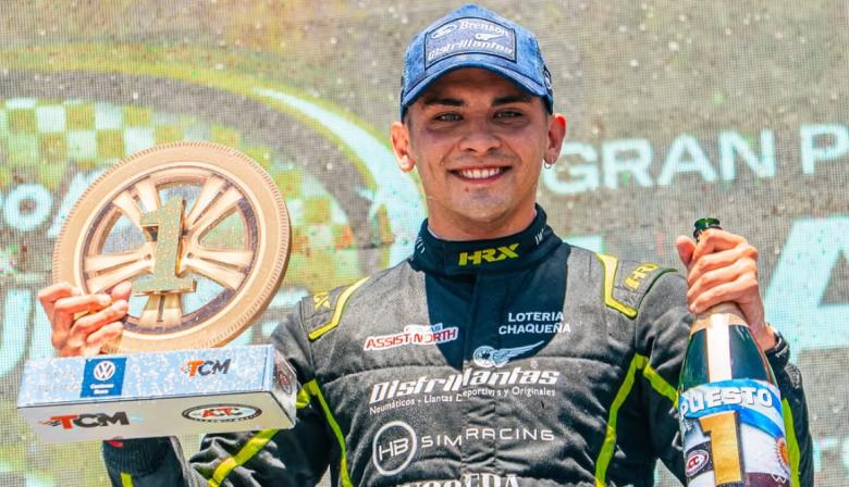 Lucas “el Facha” Carabajal gritó campeón en el TC Mouras